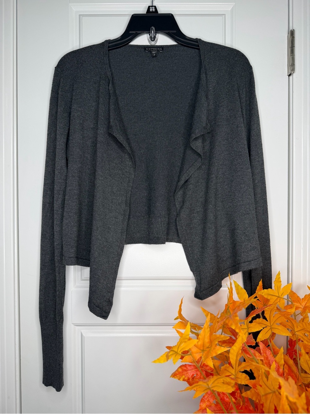 Express Dark Gray Open-Front Cropped Cardigan